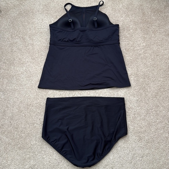 Lands' End Mock Neck High Waist Wireless Black Tankini & Bottom Swimsuit Set 18 - Picture 4 of 10